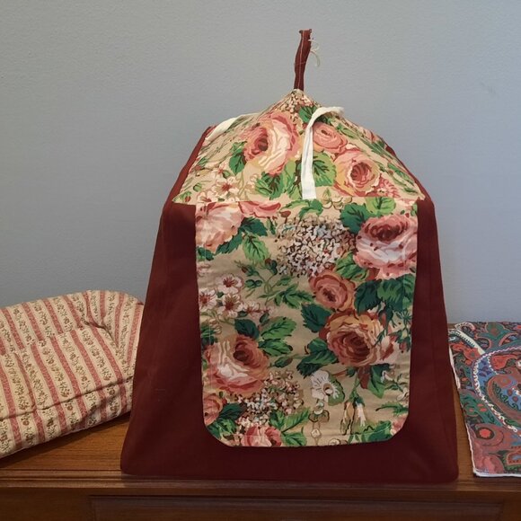 Vintage Handmade Barbie Doll Tent, Couch, and Sleeping Bag. (doll not included) - Picture 3 of 8